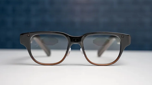 重磅！轻量AI智能眼镜亮相，支持电脑连接成最大亮点