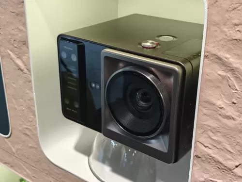 国产投影技术新里程碑！20万内性能天花板亮相CES震撼全球(图3)